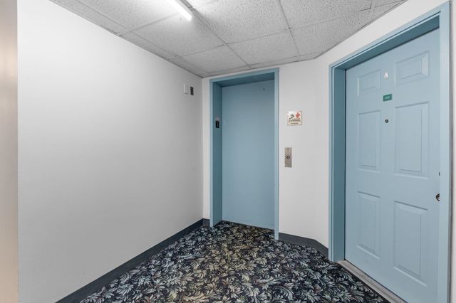 550 Winnacunnet Rd # 318, Hampton, NH 03842