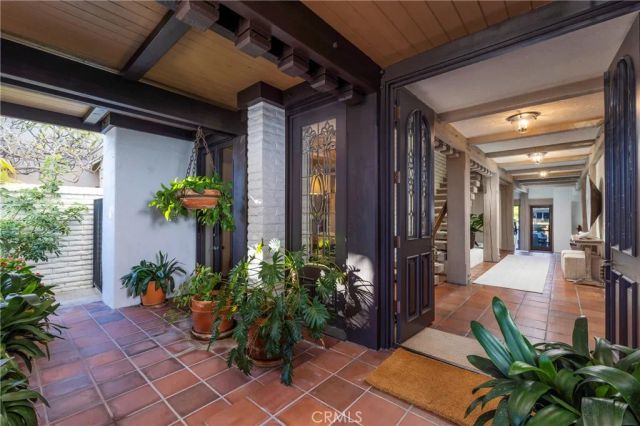 47 Linda Isle, Newport Beach, CA 92660
