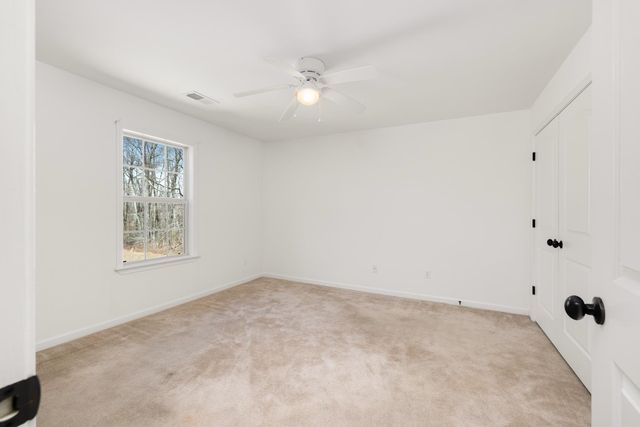 8471 POWDER PLANT DR, Millington, TN 38053