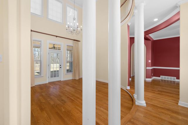 8471 POWDER PLANT DR, Millington, TN 38053