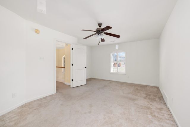 8471 POWDER PLANT DR, Millington, TN 38053