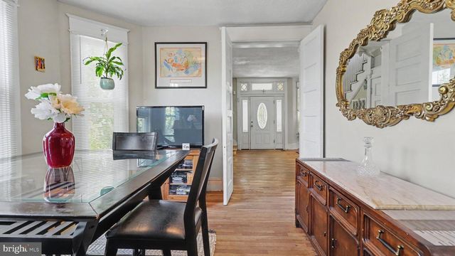 6626 1ST ST NW, Washington, DC 20012