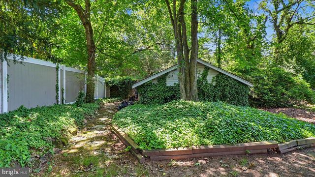 6626 1ST ST NW, Washington, DC 20012