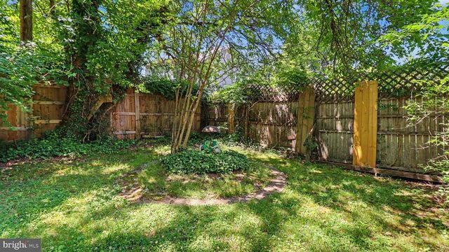 6626 1ST ST NW, Washington, DC 20012