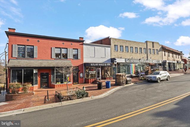 6626 1ST ST NW, Washington, DC 20012