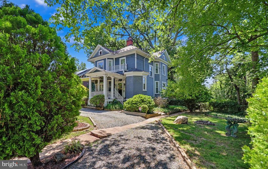 6626 1ST ST NW, Washington, DC 20012