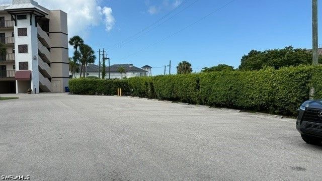 801 River Point DR, Naples, FL 34102