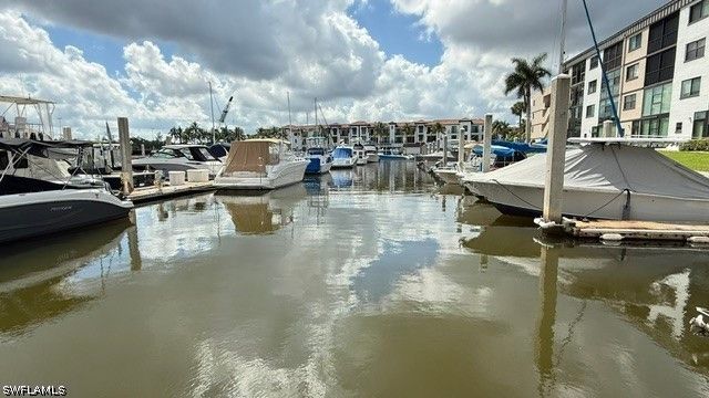 801 River Point DR, Naples, FL 34102