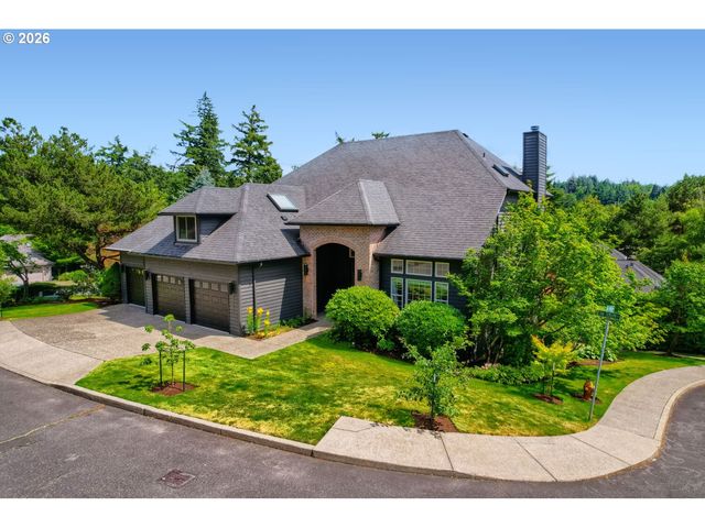 4322 Sw TERLYN Ct, Portland, OR 97221