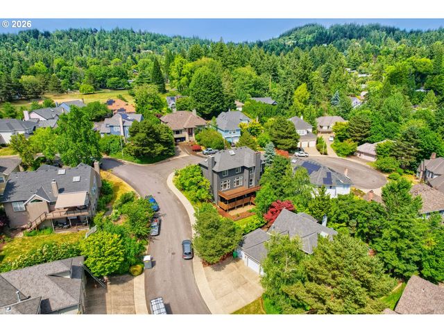 4322 Sw TERLYN Ct, Portland, OR 97221