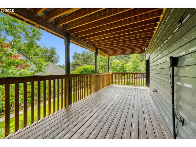 4322 Sw TERLYN Ct, Portland, OR 97221