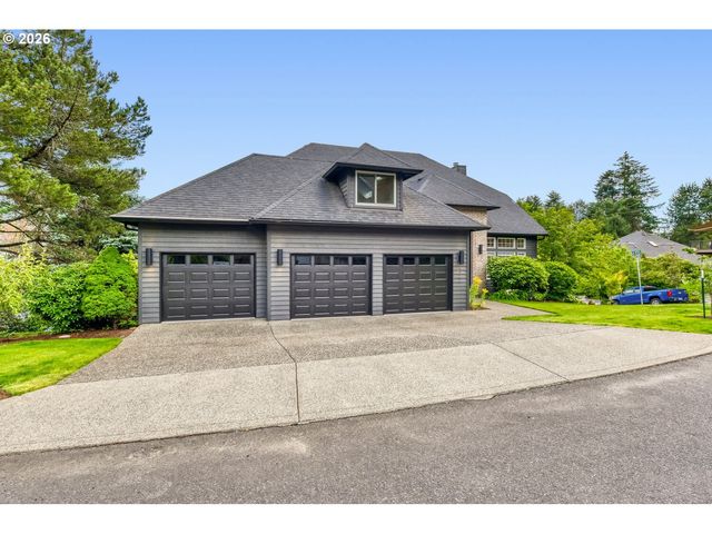 4322 Sw TERLYN Ct, Portland, OR 97221
