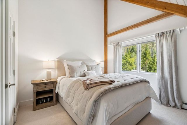 530 Houston Farm Road, Stowe, VT 05672