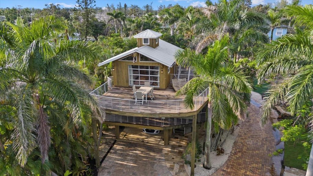 10216 46TH AVENUE W, BRADENTON, FL 34210 — photo 2