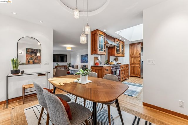 998 30Th St, Richmond, CA 94804