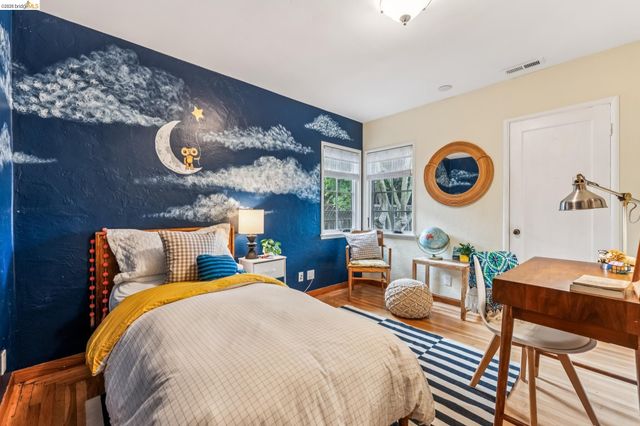 998 30Th St, Richmond, CA 94804