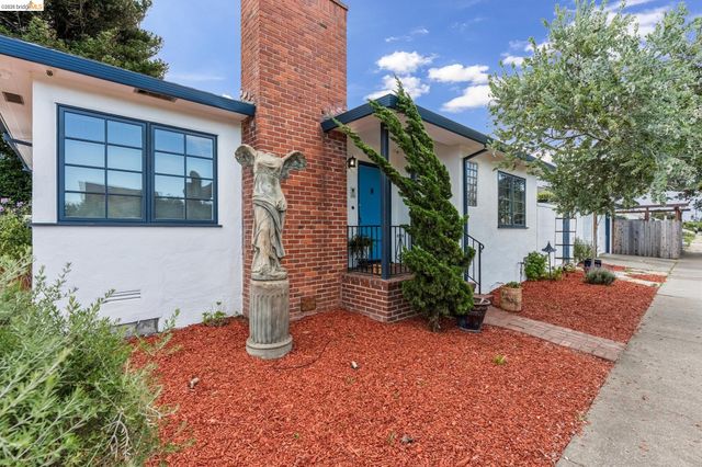 998 30Th St, Richmond, CA 94804