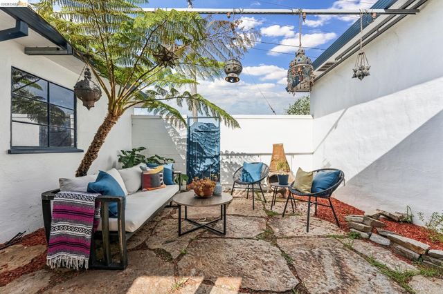 998 30Th St, Richmond, CA 94804