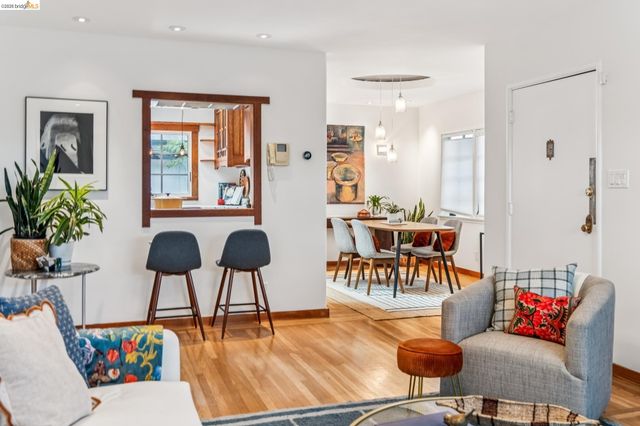 998 30Th St, Richmond, CA 94804