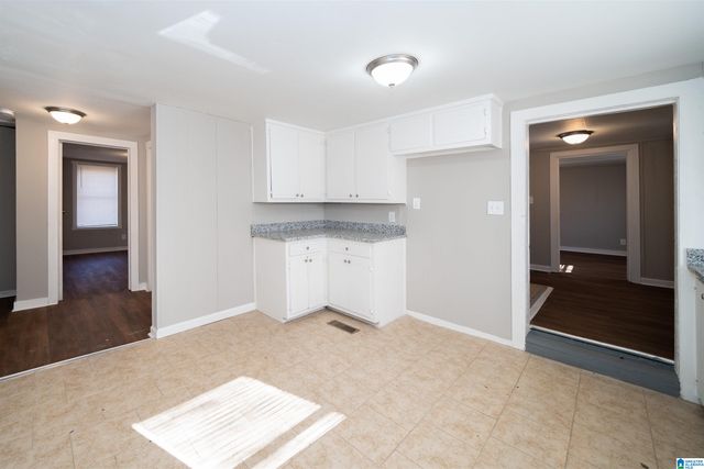 3225 4TH AVENUE N, Bessemer, AL 35020