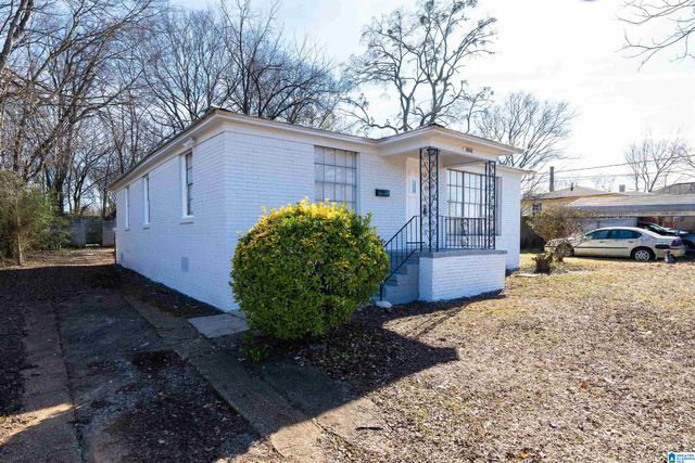 3225 4TH AVENUE N, Bessemer, AL 35020