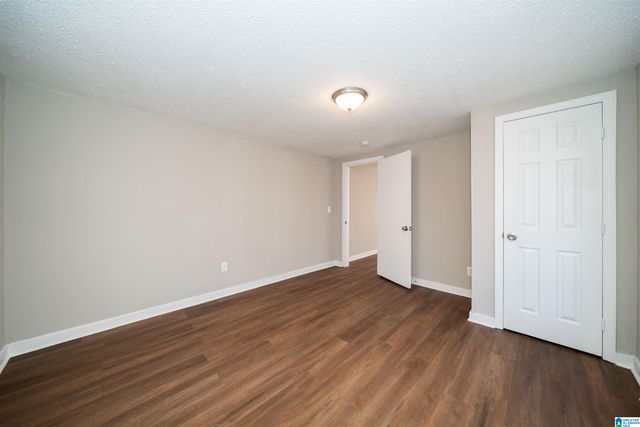 3225 4TH AVENUE N, Bessemer, AL 35020