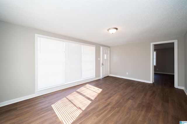 3225 4TH AVENUE N, Bessemer, AL 35020