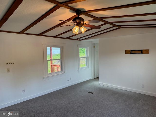 309 POPLAR LN, New Providence, PA 17560