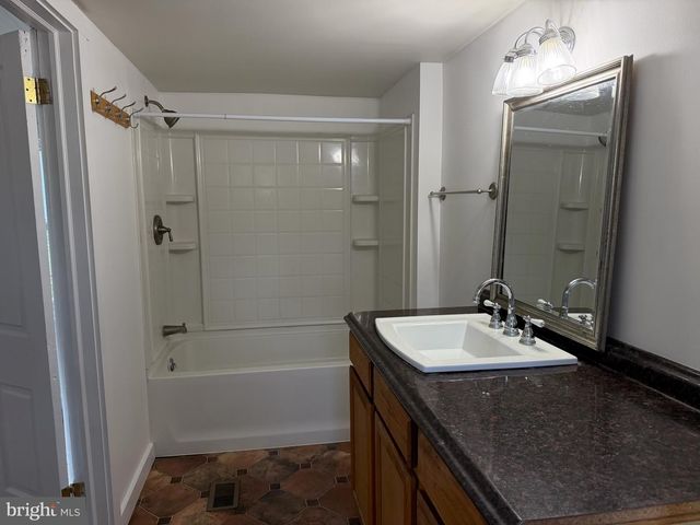 309 POPLAR LN, New Providence, PA 17560