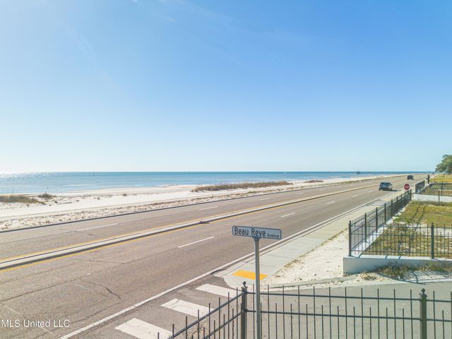 Lot 12 Beau Reve, Pass Christian, MS 39571