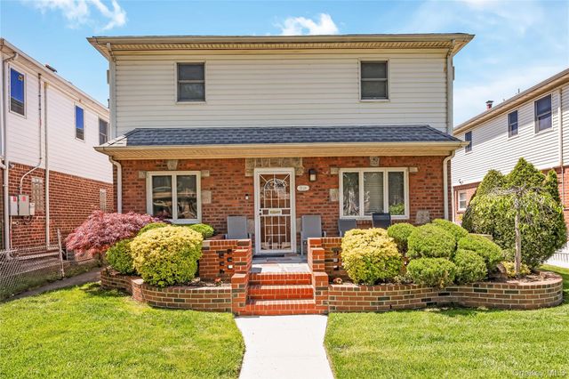 7528 170th Street, Fresh Meadows, NY 11366