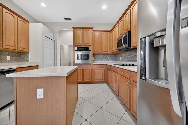 4612 E 62 AVENUE, Bradenton, FL 34203