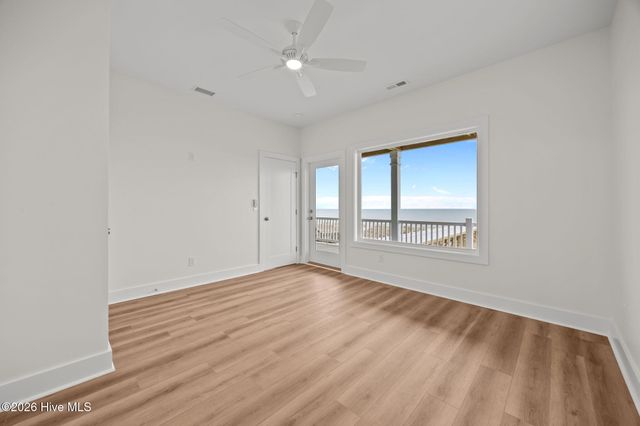 673 Ocean Boulevard W, Supply, NC 28462