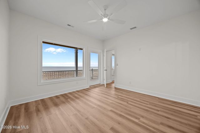 673 Ocean Boulevard W, Supply, NC 28462