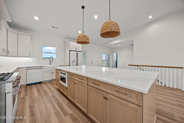 673 Ocean Boulevard W, Supply, NC 28462