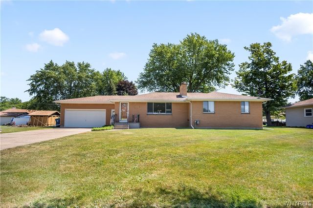 154 Bellingham Drive, Amherst, NY 14221
