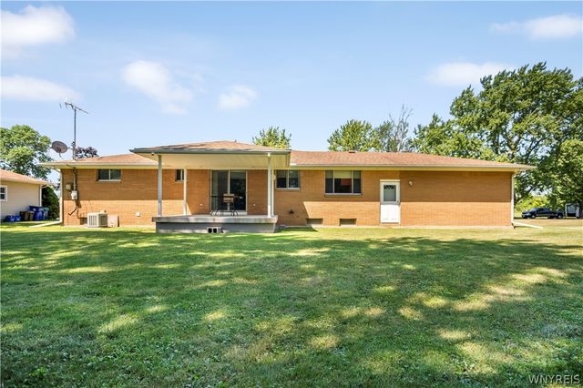 154 Bellingham Drive, Amherst, NY 14221