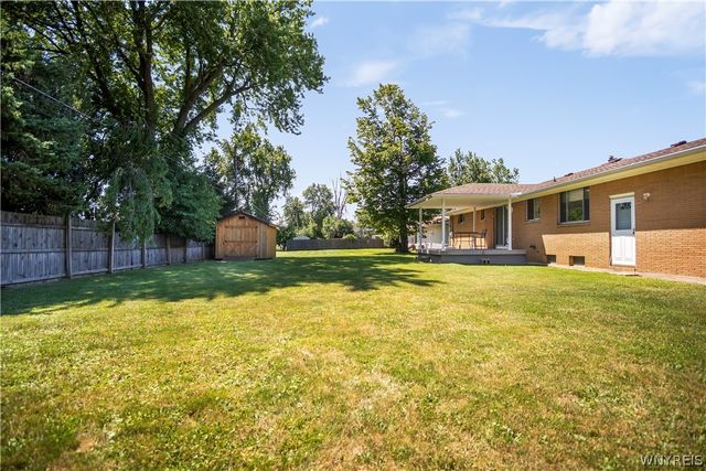 154 Bellingham Drive, Amherst, NY 14221