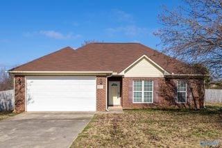 217 Harlans Circle, Huntsville, AL 35811