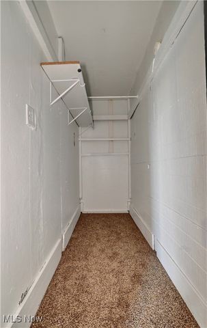 140 S Main Street, Uhrichsville, OH 44683