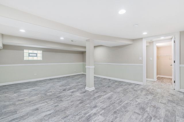 9400 S Charles Street, Chicago, IL 60643