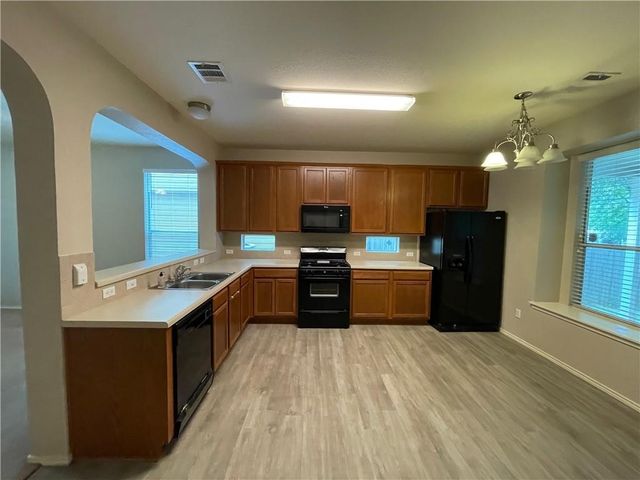 10412 Maydelle DR 321, Austin, TX 78748