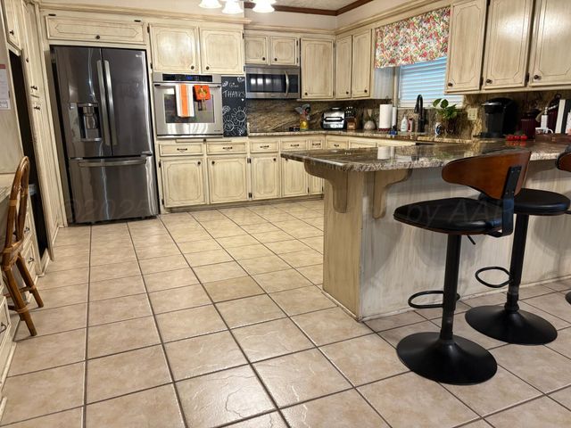 3539 BARCLAY Drive, Amarillo, TX 79109