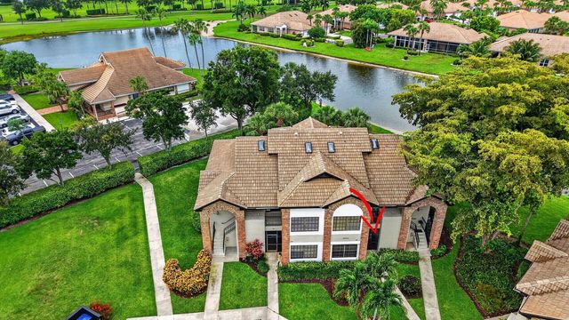 8073 Aberdeen Drive 102, Boynton Beach, FL 33472