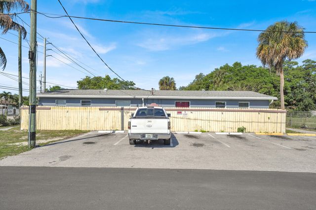 4733 Mulberry Street, Lake Worth Beach, FL 33461