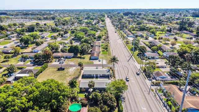 4733 Mulberry Street, Lake Worth Beach, FL 33461