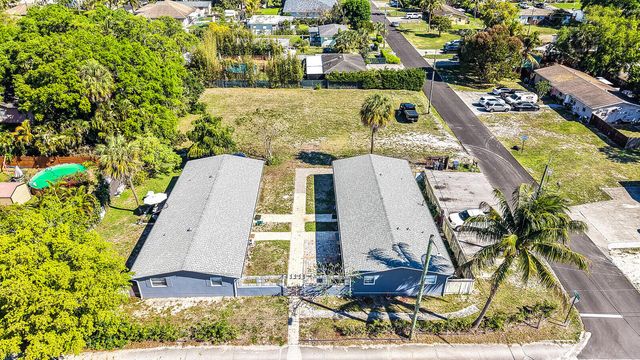 4733 Mulberry Street, Lake Worth Beach, FL 33461