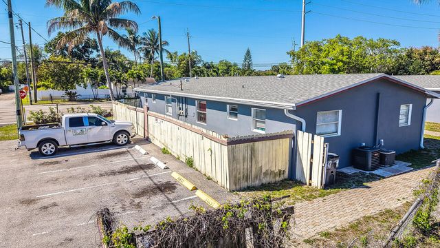 4733 Mulberry Street, Lake Worth Beach, FL 33461