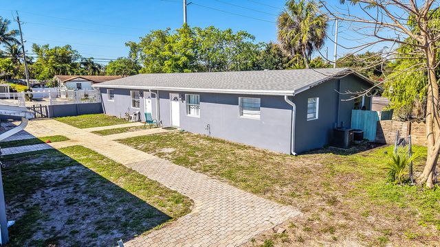 4733 Mulberry Street, Lake Worth Beach, FL 33461
