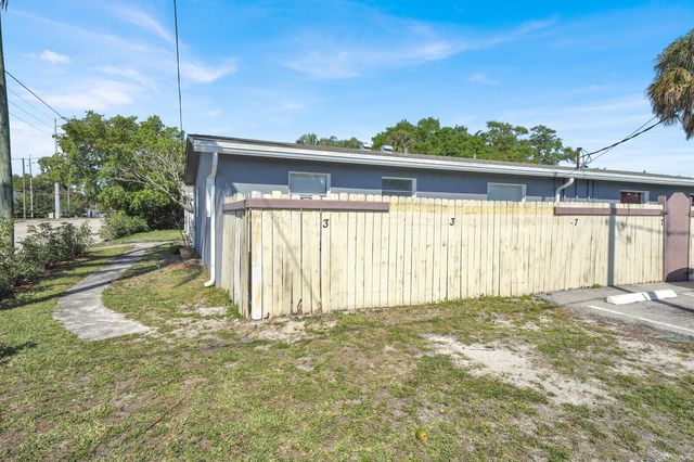 4733 Mulberry Street, Lake Worth Beach, FL 33461